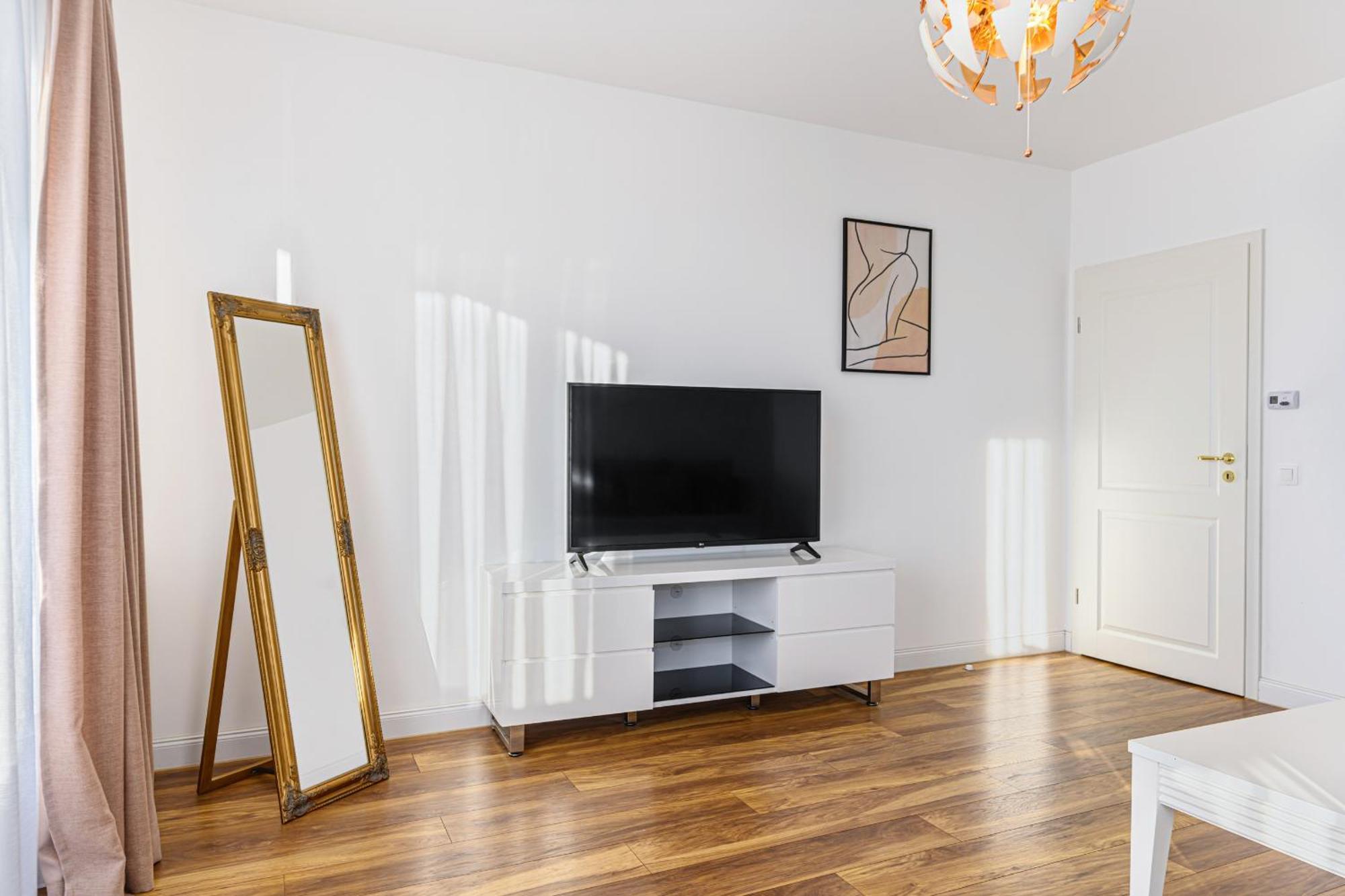 Koa - Sunlight Apartment Braşov Esterno foto